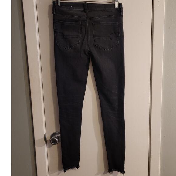 AMERICAN EAGLE Next Level Stretch Skinny Jeans 2 Ripped Black Sydney Sweeney - Picture 4 of 14